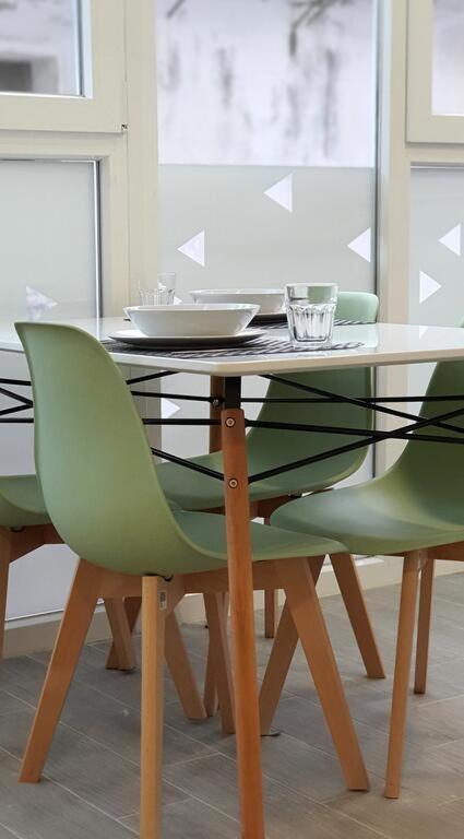 Apartamento De 2020 A Estrenar En Pleno Centro1B Algeciras Bagian luar foto